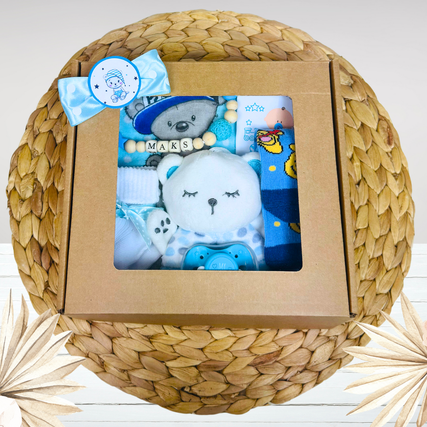 Zestaw prezentowy gift baby box niebieski zawieszka do smoczka PM02