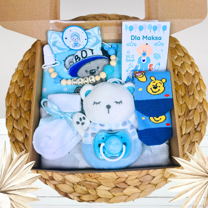 Zestaw prezentowy gift baby box niebieski zawieszka do smoczka PM02
